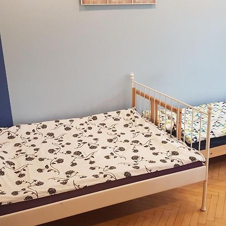 Studiospanie Studio Kapitana Z Balkonem Na Parterze Гданск Екстериор снимка